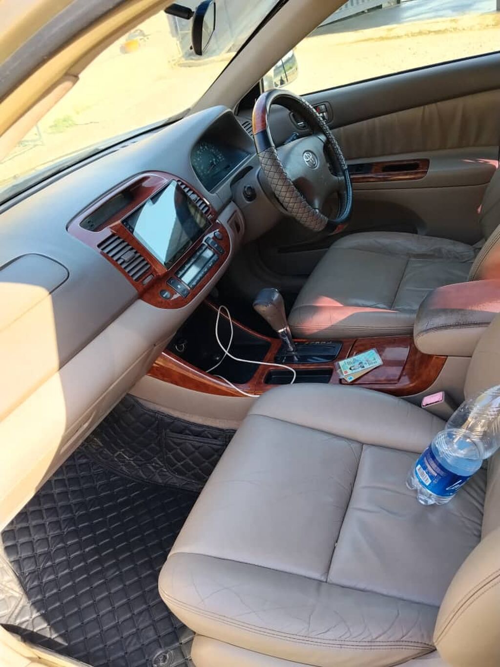 Toyota Camry: 2004 г., 2.4 л, Автомат, Бензин, Седан: фото 2