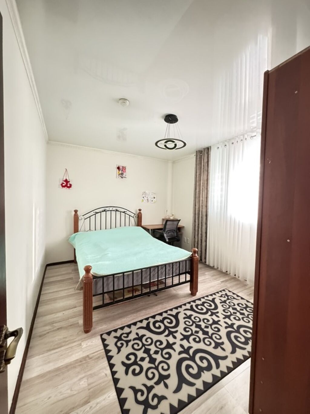 3 комнаты, 73 м², Нижний Джал (Джал-23) Индивидуалка, 18 этаж, Дизайнерский ремонт: фото 3