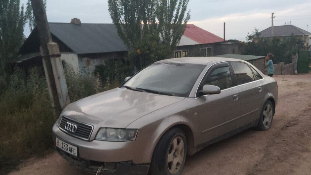 Audi A4: 2001 г., Седан: фото 2