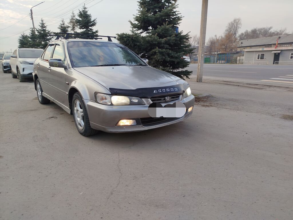Honda Accord: 2000 г., 2 л, Автомат, Бензин, Седан: фото 5