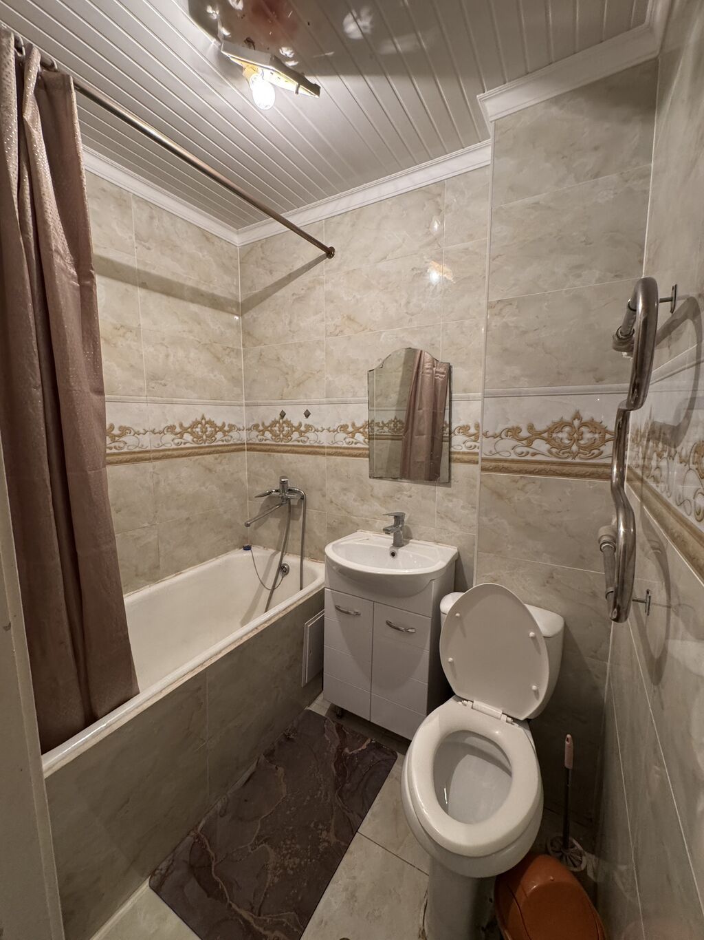 2 комнаты, 44 м², 11 мкр 104 серия, 2 этаж, Косметический ремонт: фото 5