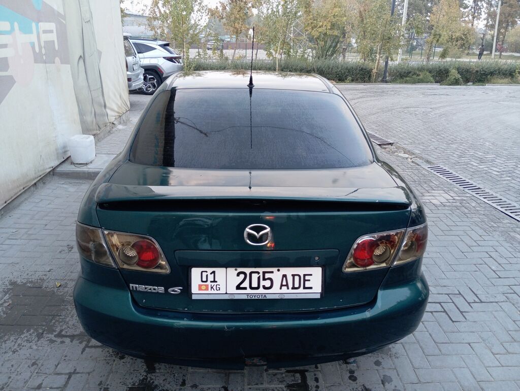 Mazda 6: 2002 г., 2 л, Автомат, Бензин, Седан: фото 4