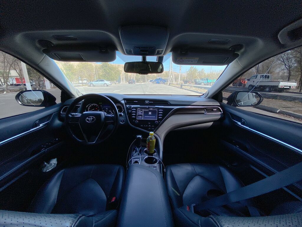 Toyota Camry: 2018 г., 3.5 л, Автомат, Бензин, Седан: фото 5