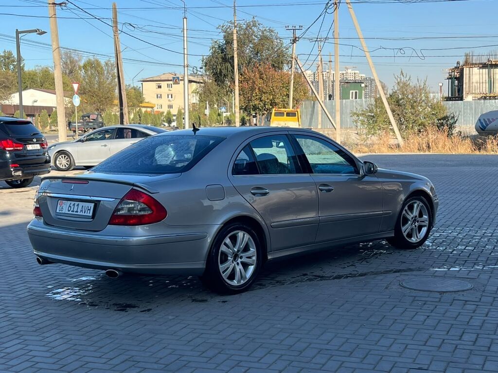 Mercedes-Benz E-Class: 2007 г., 3.5 л, Автомат, Бензин, Седан: фото 3