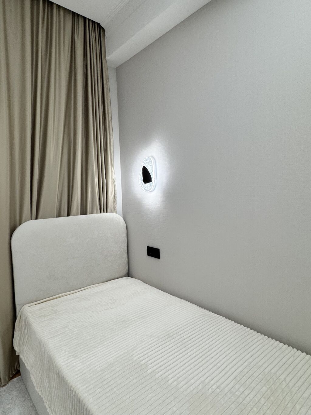 3 комнаты, 72 м², Кок-Жар мкр 10 этаж, Дизайнерский ремонт: фото 5