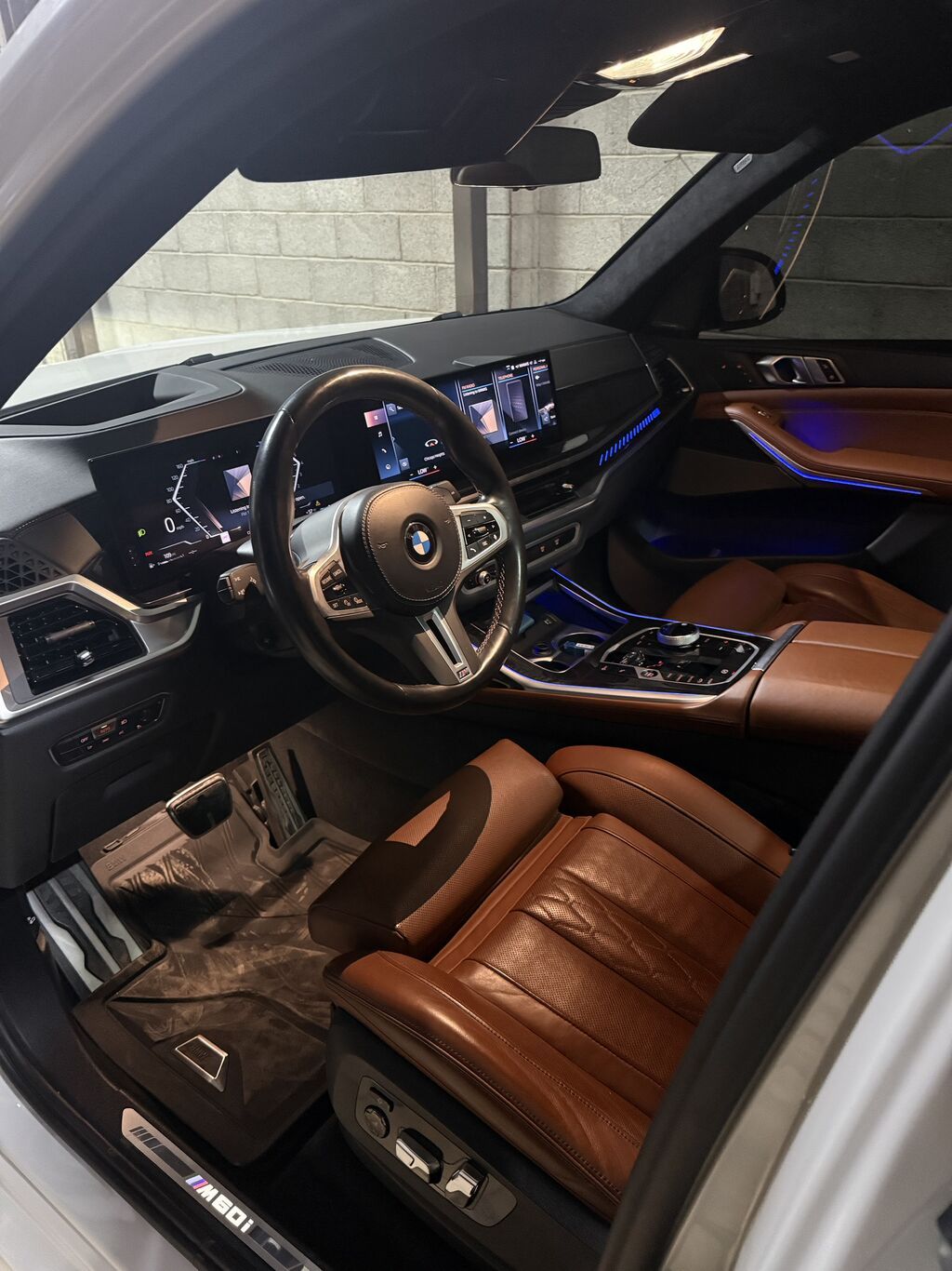 BMW X7: 2022 г., 4.4 л, Автомат, Бензин: фото 7