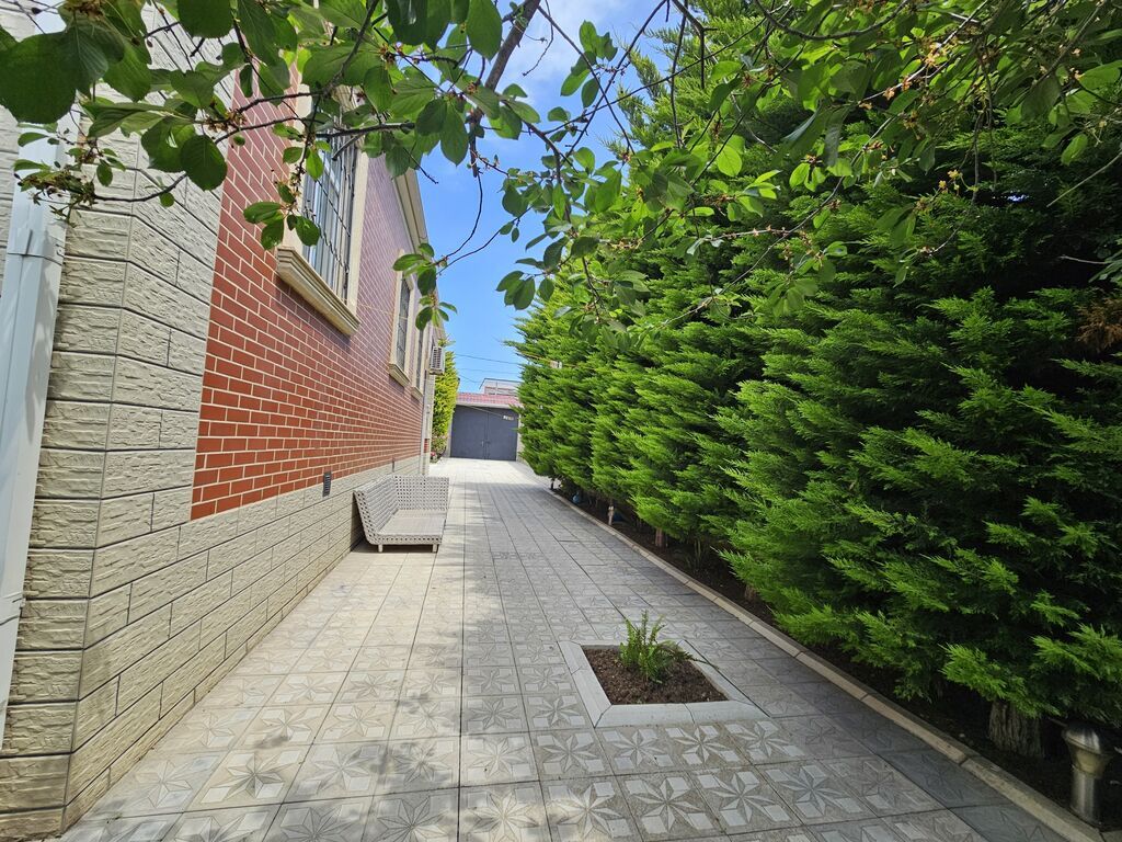 3 otaqlı, 92 kv. m, Kredit yoxdur, Yeni təmirli