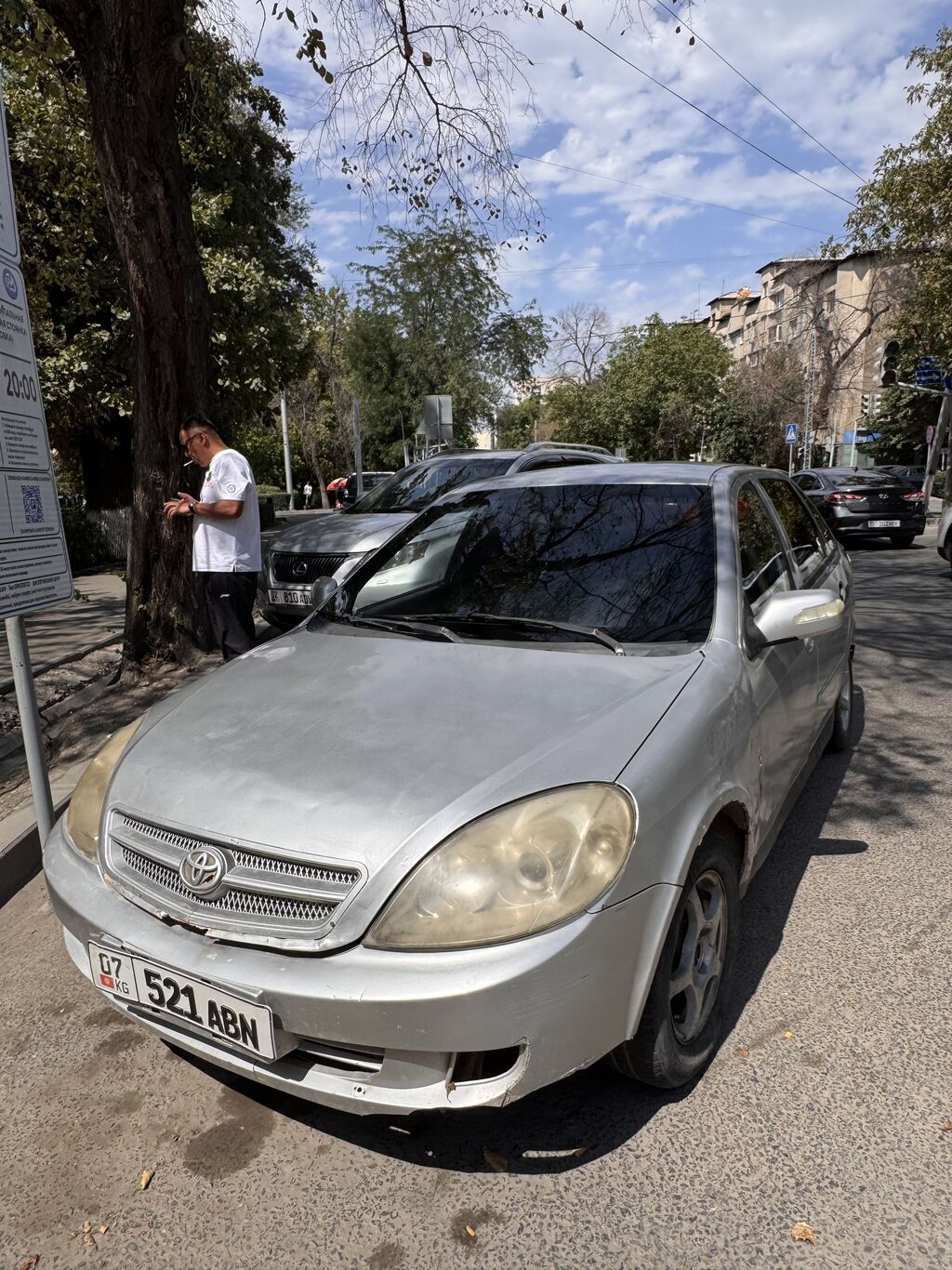 Volkswagen Vento: 2010 г., 1.6 л, Механика, Бензин, Седан: фото 2