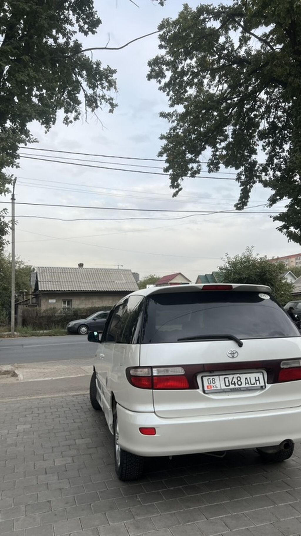 Toyota Estima: 2002 г., 2.4 л, Автомат, Бензин, Минивэн: фото 5