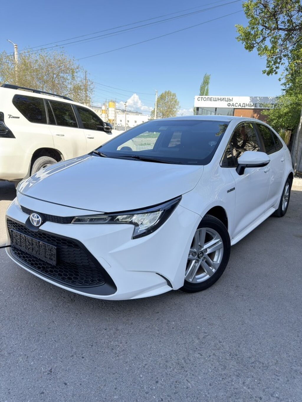 Toyota Levin: 2022 г., 1.8 л, Автомат, Гибрид, Седан: фото 2