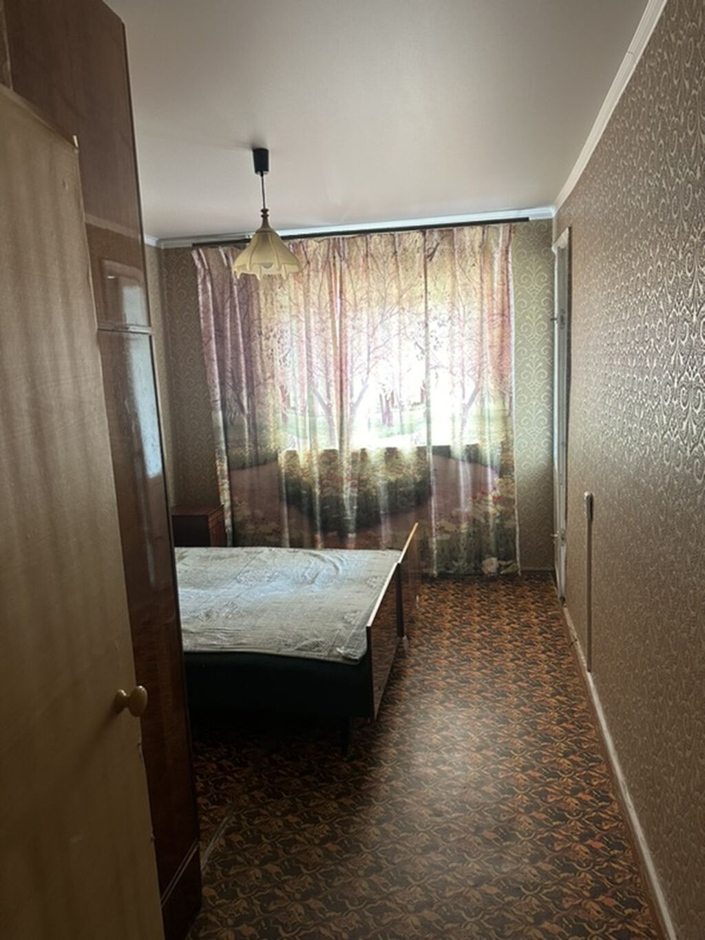 1 комната, С мебелью частично