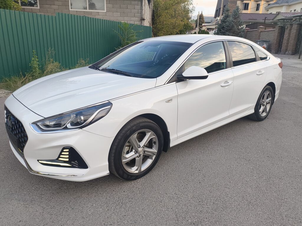 Hyundai Sonata: 2022 г., 2 л, Автомат, Газ, Седан: фото 4