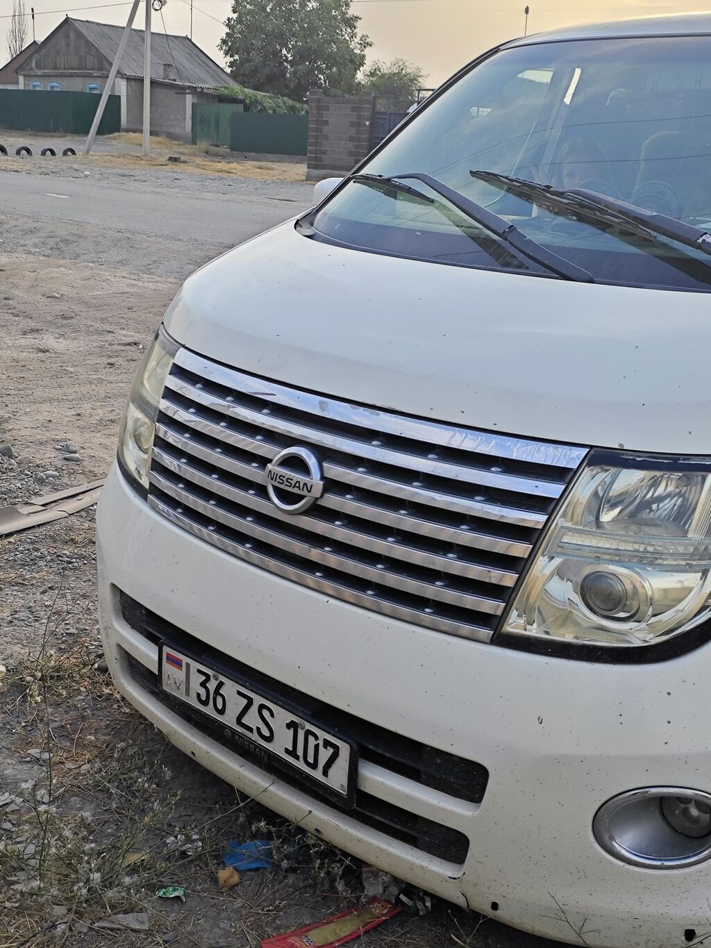 Nissan Elgrand: 2006 г., 3.5 л, Автомат, Газ, Минивэн: фото 2