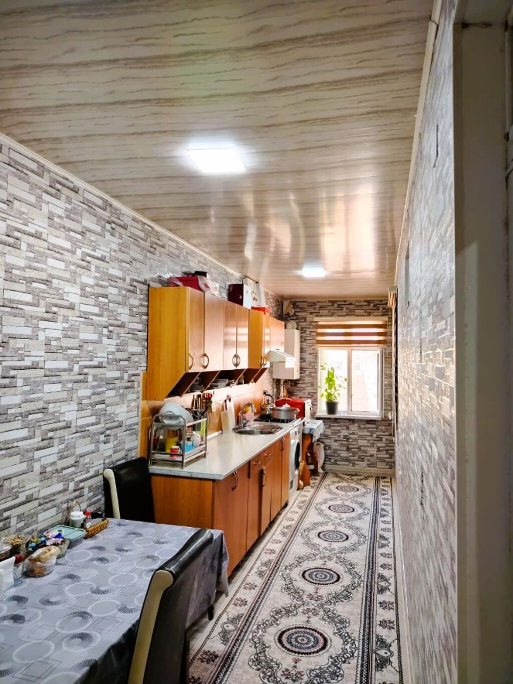 4 otaqlı, 71 kv. m, Yeni təmirli