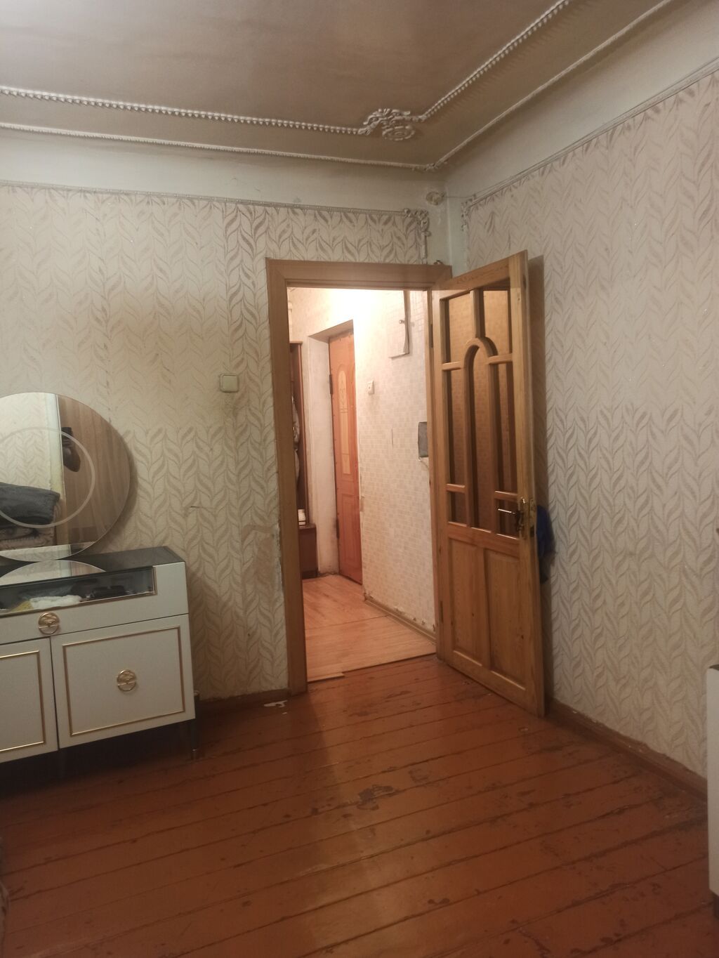 Sumqayıt, 3 otaqlı, Köhnə tikili, 85 kv. m