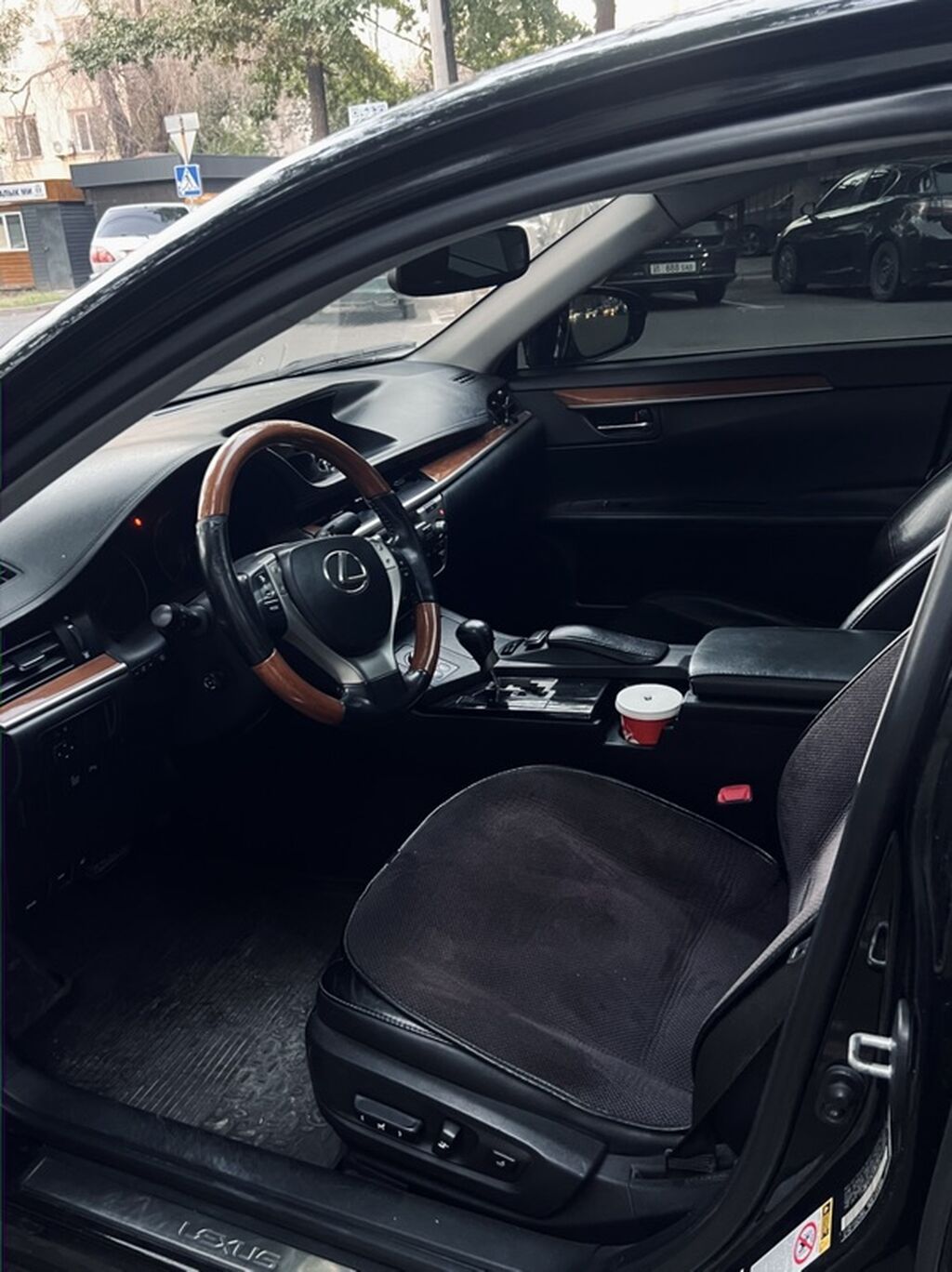 Lexus ES: 2014 г., 2.5 л, Автомат, Гибрид, Седан: фото 7