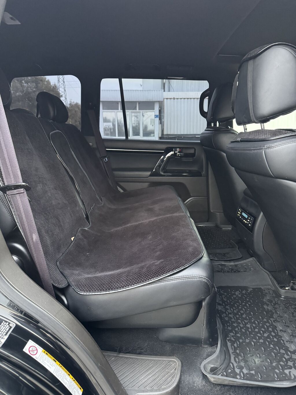 Toyota Land Cruiser: 2008 г., 4.7 л, Автомат, Газ, Внедорожник: фото 8