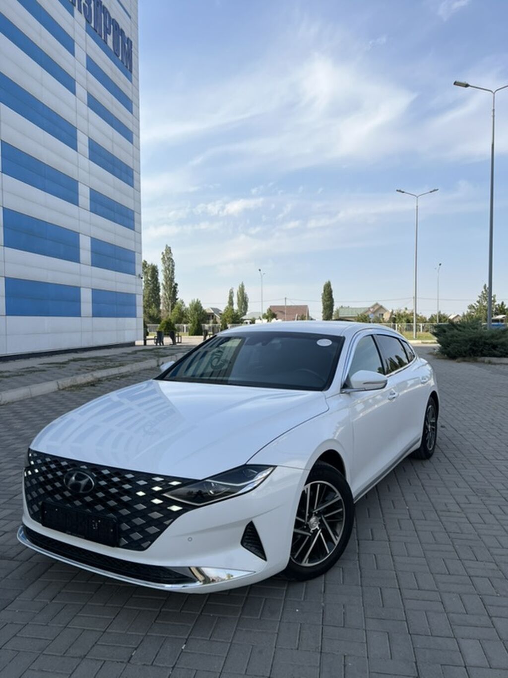 Hyundai Grandeur: 2020 г., 3 л, Автомат, Газ, Седан: фото 1