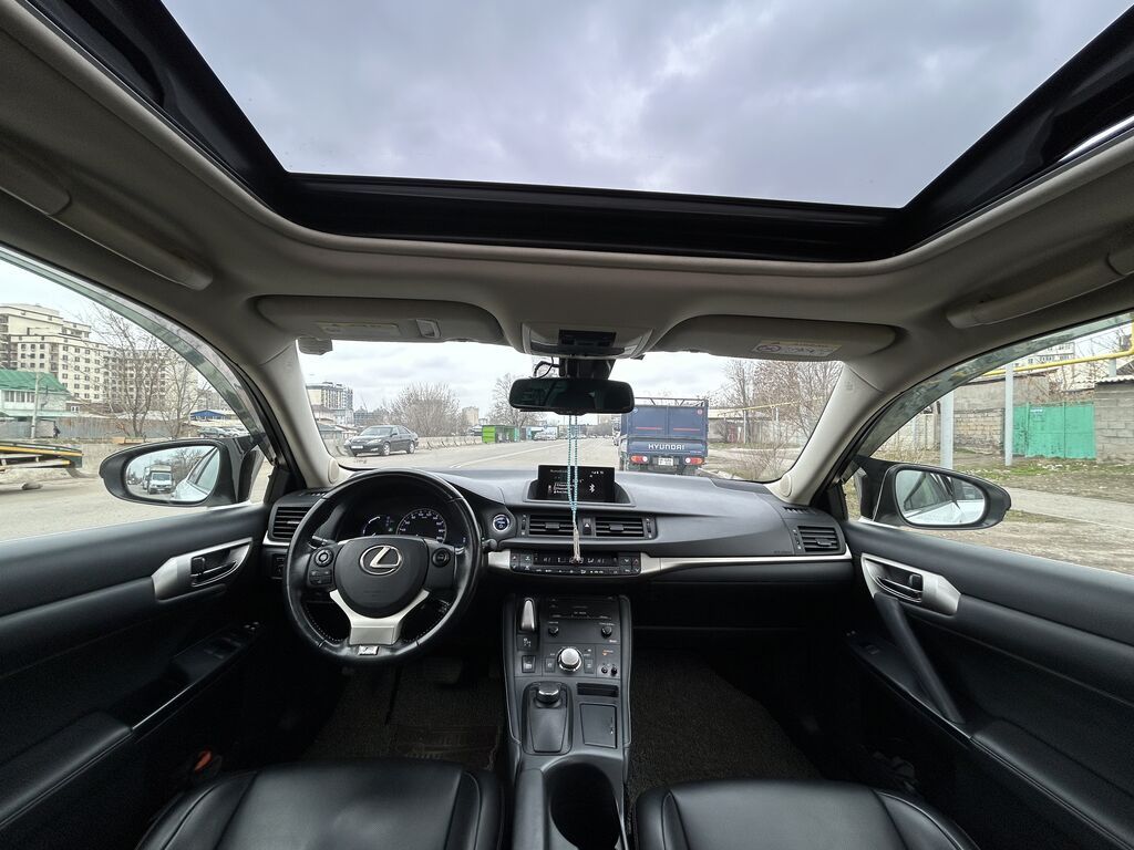 Lexus CT: 2016 г., 1.8 л, Бензин, Хэтчбэк: фото 5