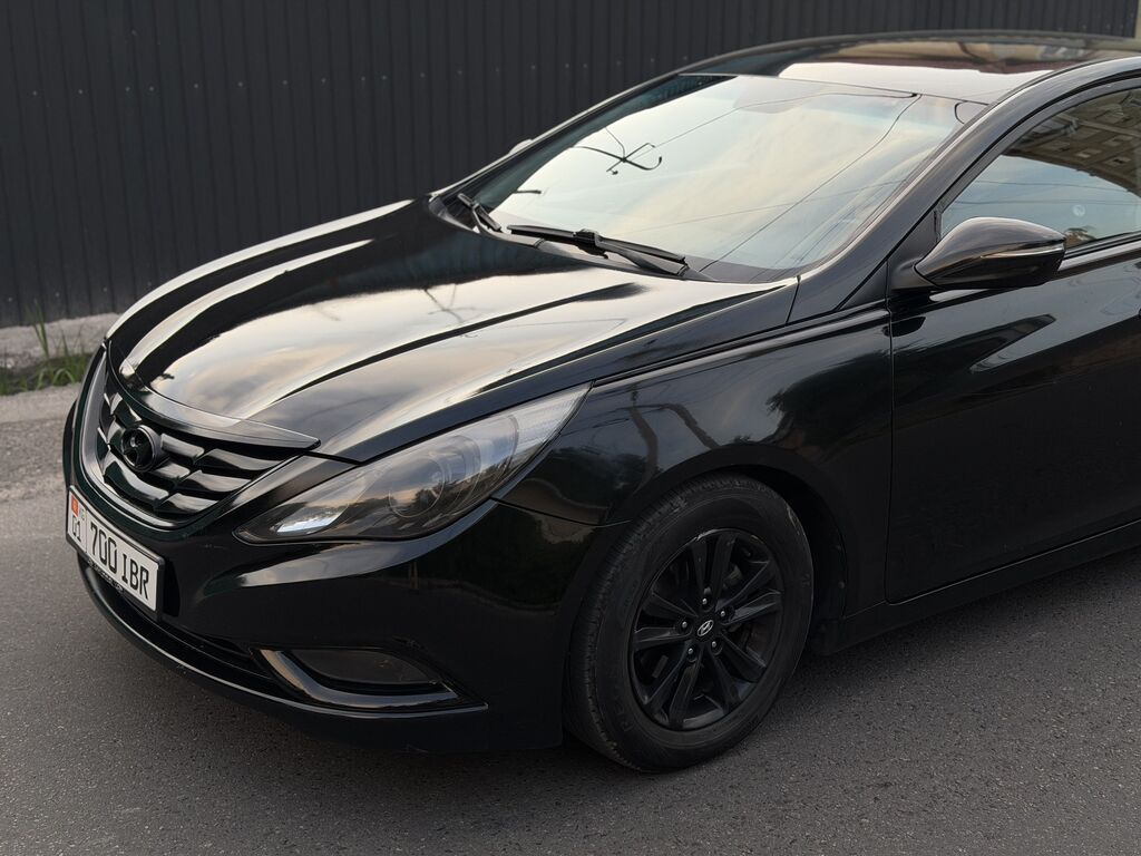 Hyundai Sonata: 2012 г., 2 л, Автомат, Бензин, Седан: фото 3