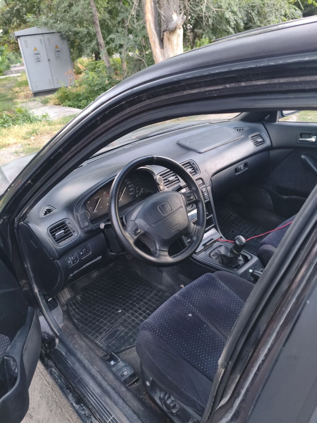 Honda Accord: 1997 г., 1.8 л, Механика, Бензин, Седан: фото 4