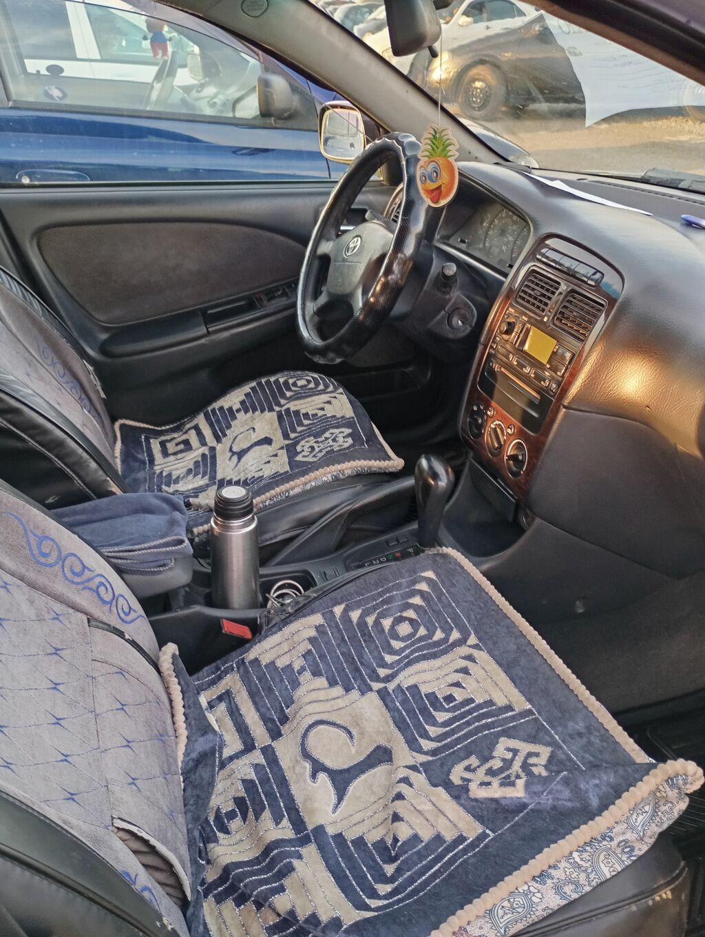Toyota Avensis: 2002 г., 2 л, Механика, Бензин, Универсал: фото 5