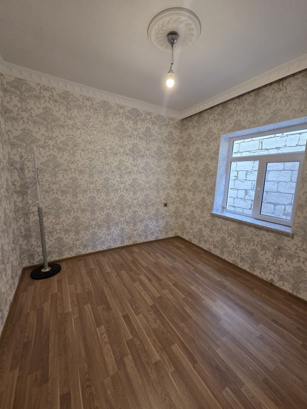 2 otaqlı, 75 kv. m, Yeni təmirli
