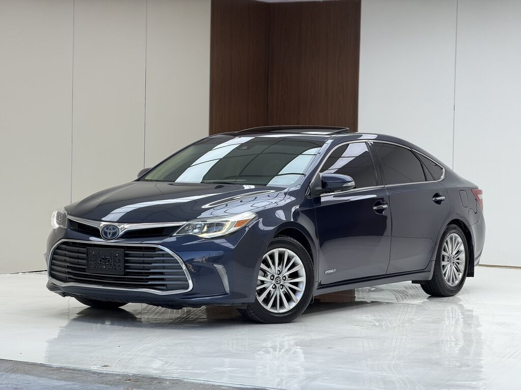 Toyota Avalon: 2018 г., 2.5 л, Автомат, Гибрид, Седан: фото 4
