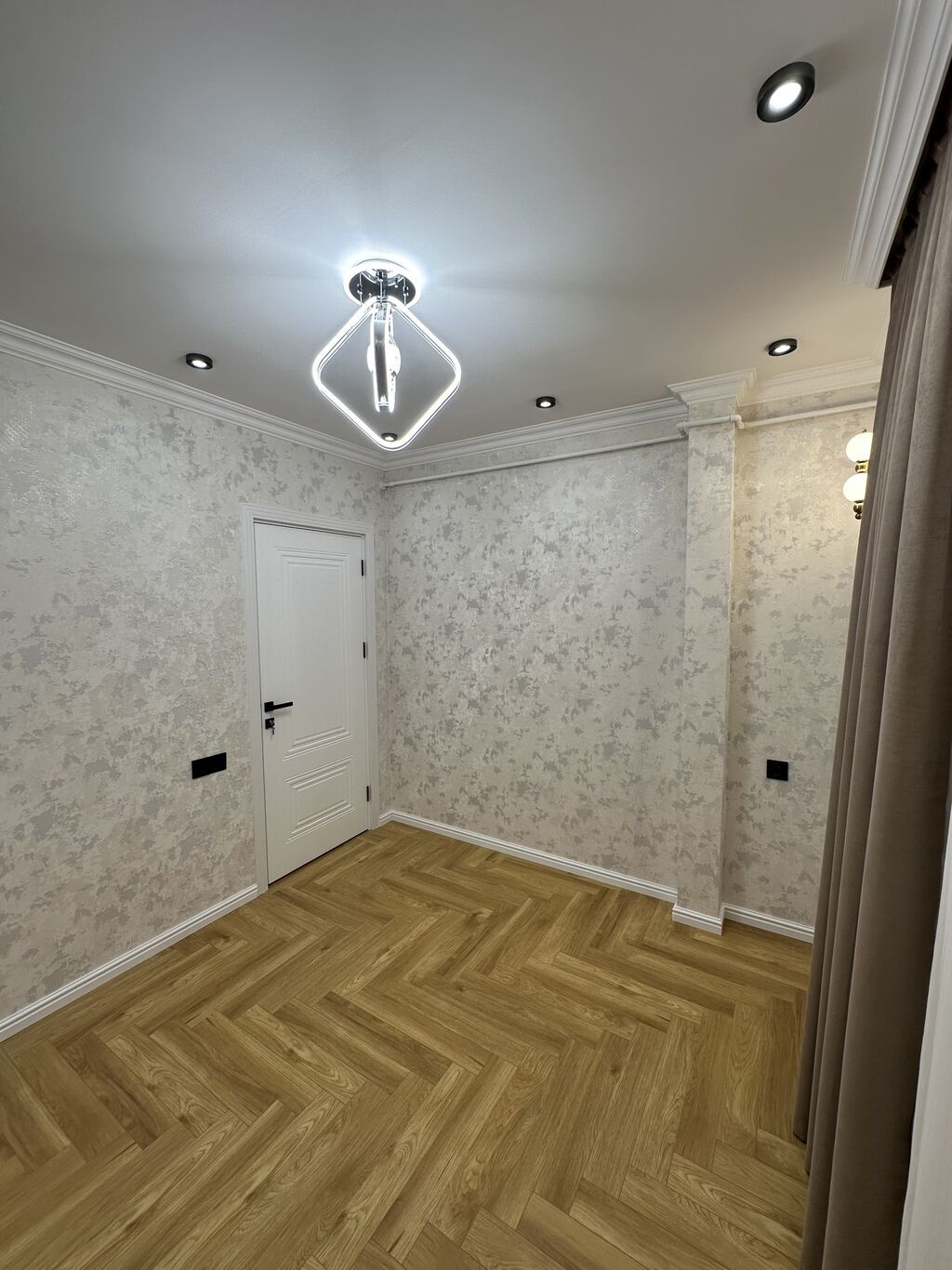 Bakı, Əhmədli, 3 otaqlı, Köhnə tikili, m. Xalqlar Dostluğu, 65 kv. m
