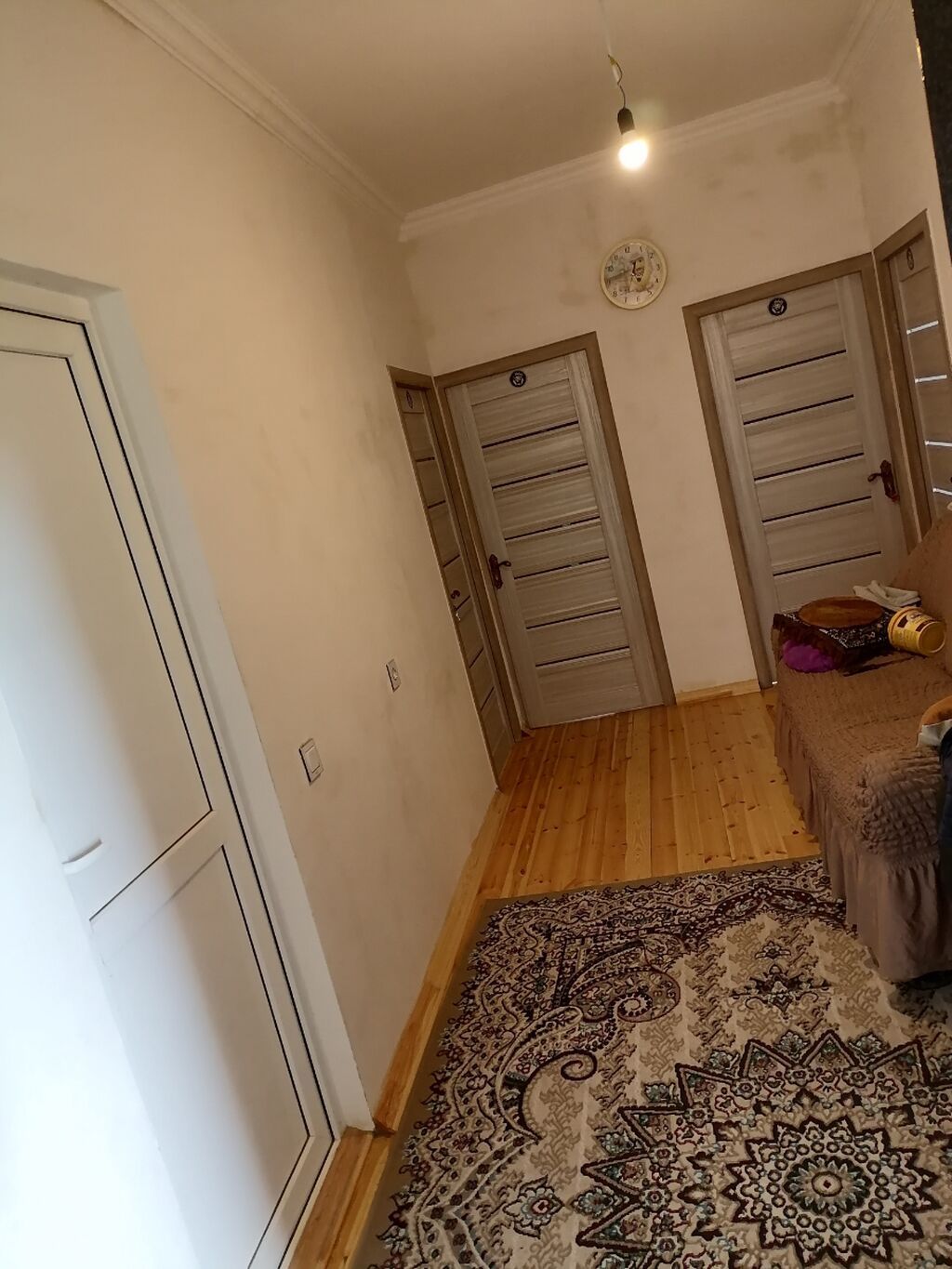 3 otaqlı, 110 kv. m, Kredit yoxdur, Orta təmir