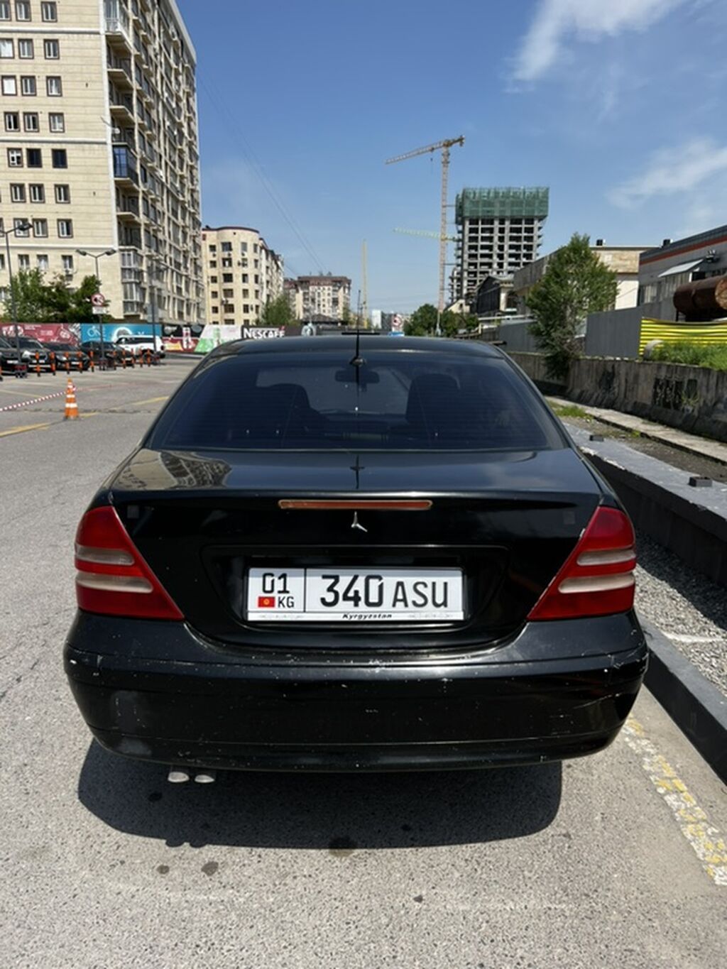 Mercedes-Benz C-Class: 2000 г., 2 л, Автомат, Седан: фото 3