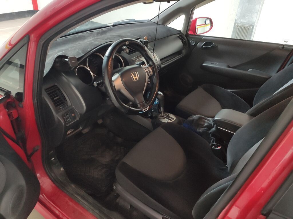 Honda Jazz: 2006 г., 1.5 л, Автомат, Бензин, Хэтчбэк: фото 8