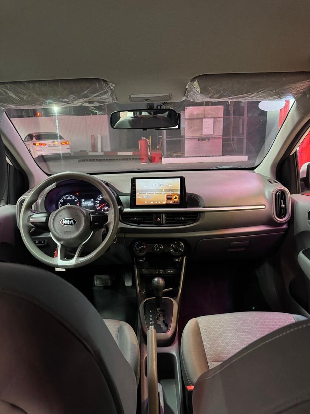 Kia Picanto: 2018 г., 1 л, Автомат, Бензин, Хэтчбэк: фото 2