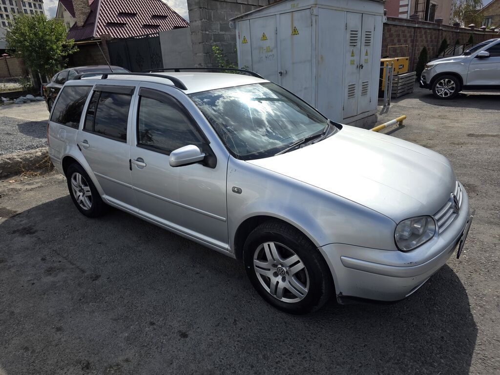 Volkswagen Golf Variant: 2002 г., 2 л, Автомат, Бензин, Универсал: фото 2