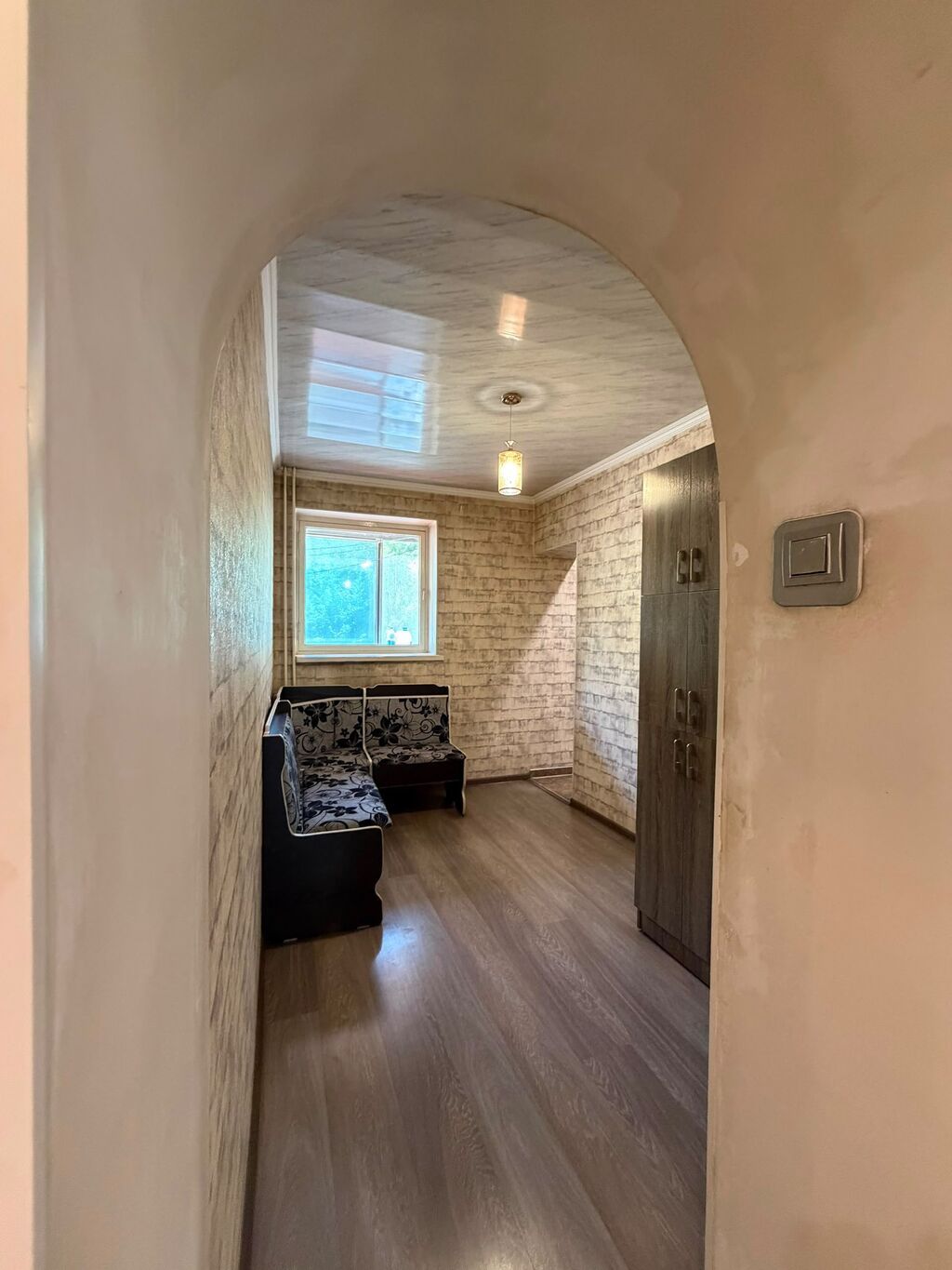 4 комнаты, 90 м², бульвар Эркиндик 2 этаж: фото 3