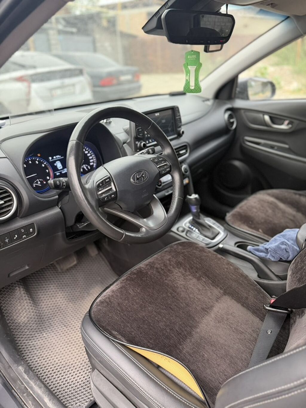 Hyundai Kona: 2019 г., 1.6 л, Автомат, Бензин, Кроссовер: фото 6