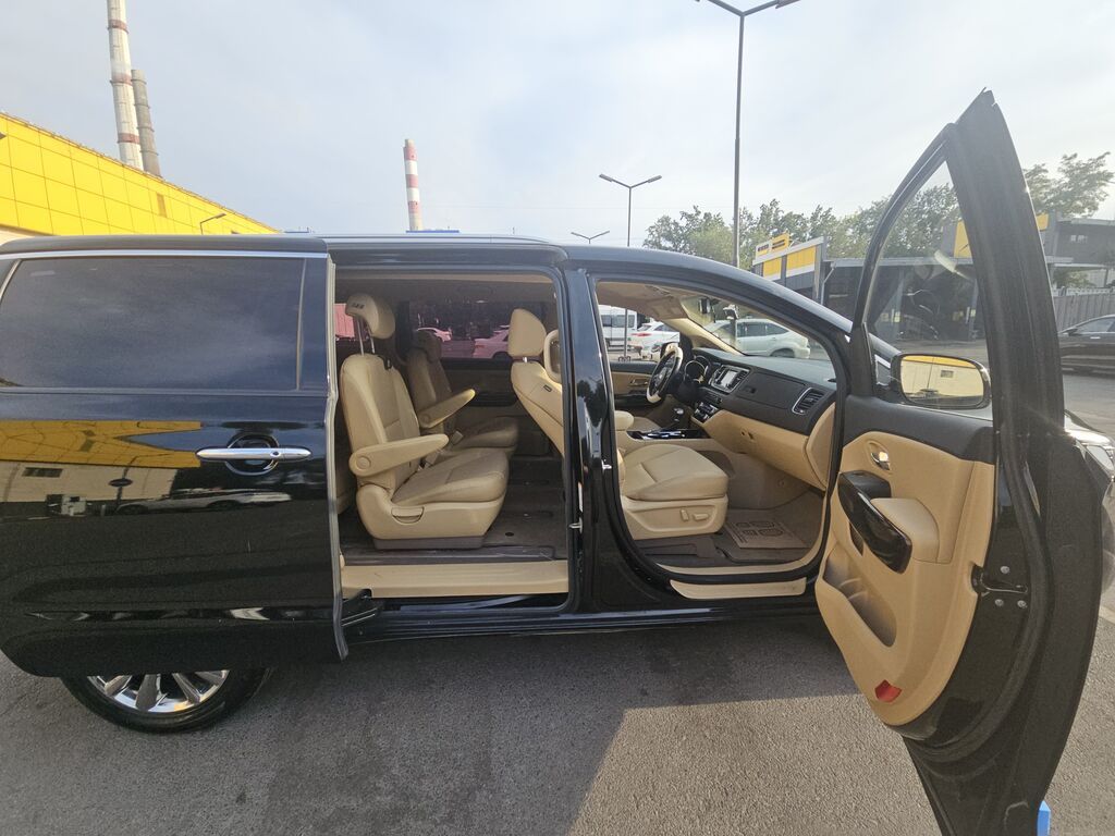 Kia Carnival: 2019 г., 2.2 л, Автомат, Дизель, Минивэн: фото 4