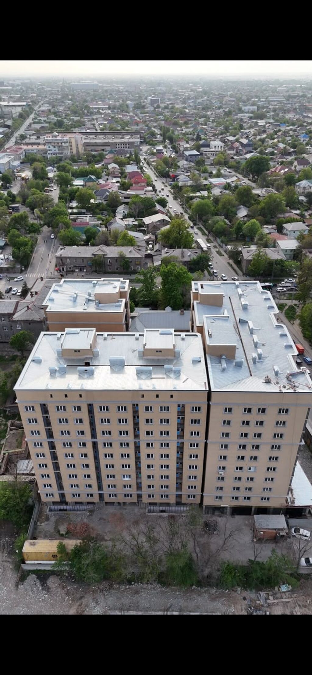 3 комнаты, 94 м², парк Фучика Элитка, 3 этаж, ПСО (под самоотделку): фото 1