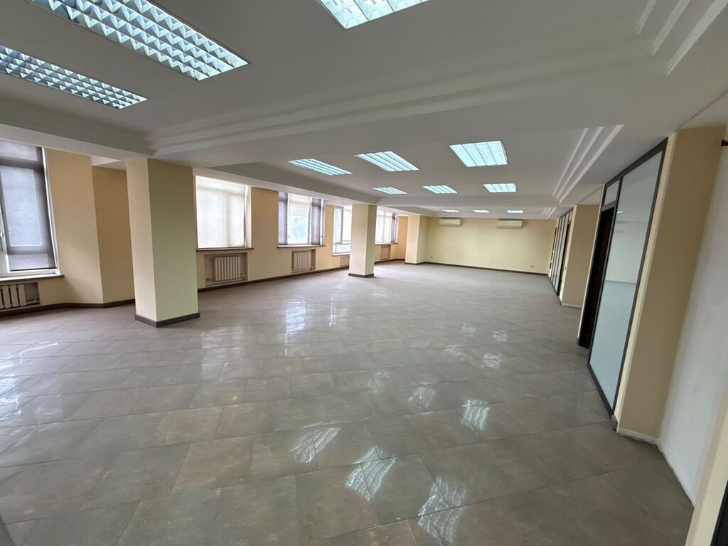 Продажа офисов 402 м², Многоэтажное здание, 2 этаж