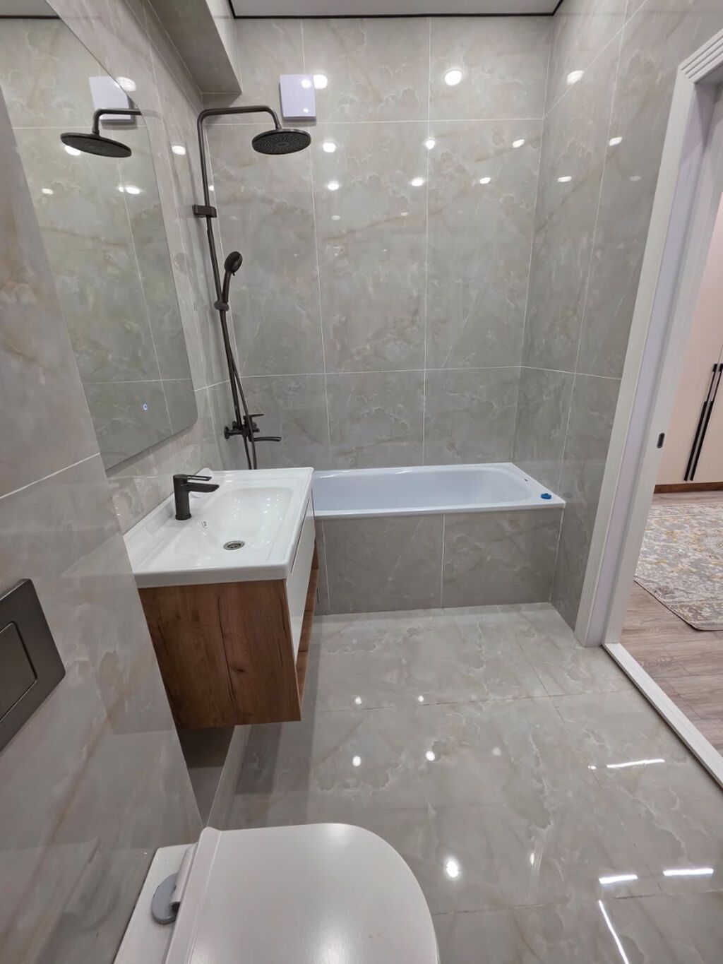 2 комнаты, 79 м², Технопарк Элитка, 13 этаж, Дизайнерский ремонт: фото 1