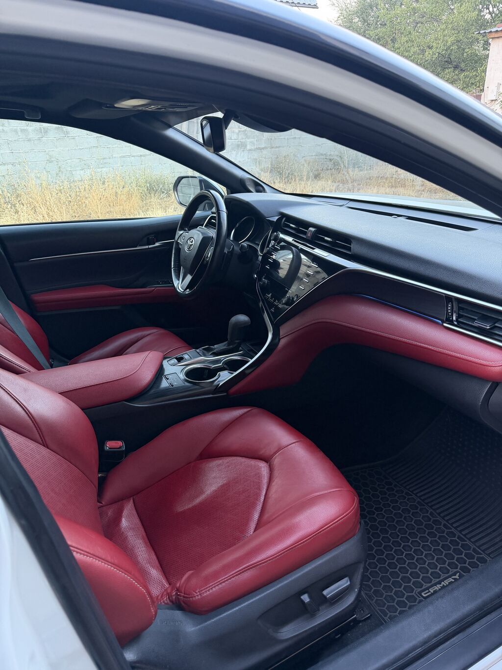 Toyota Camry: 2018 г., 3.5 л, Автомат, Бензин, Седан: фото 6