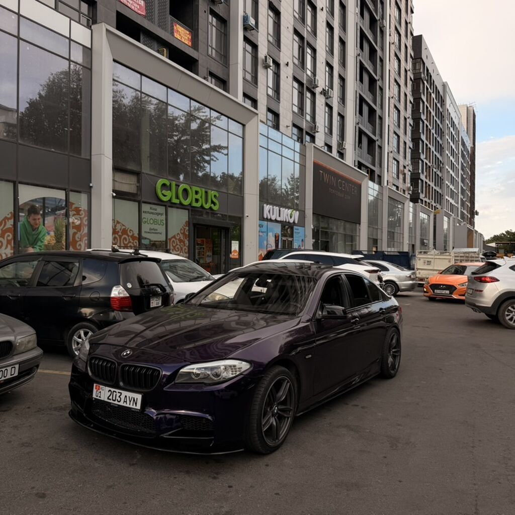 BMW 5 series: 2011 г., Автомат, Бензин, Седан — фото 2