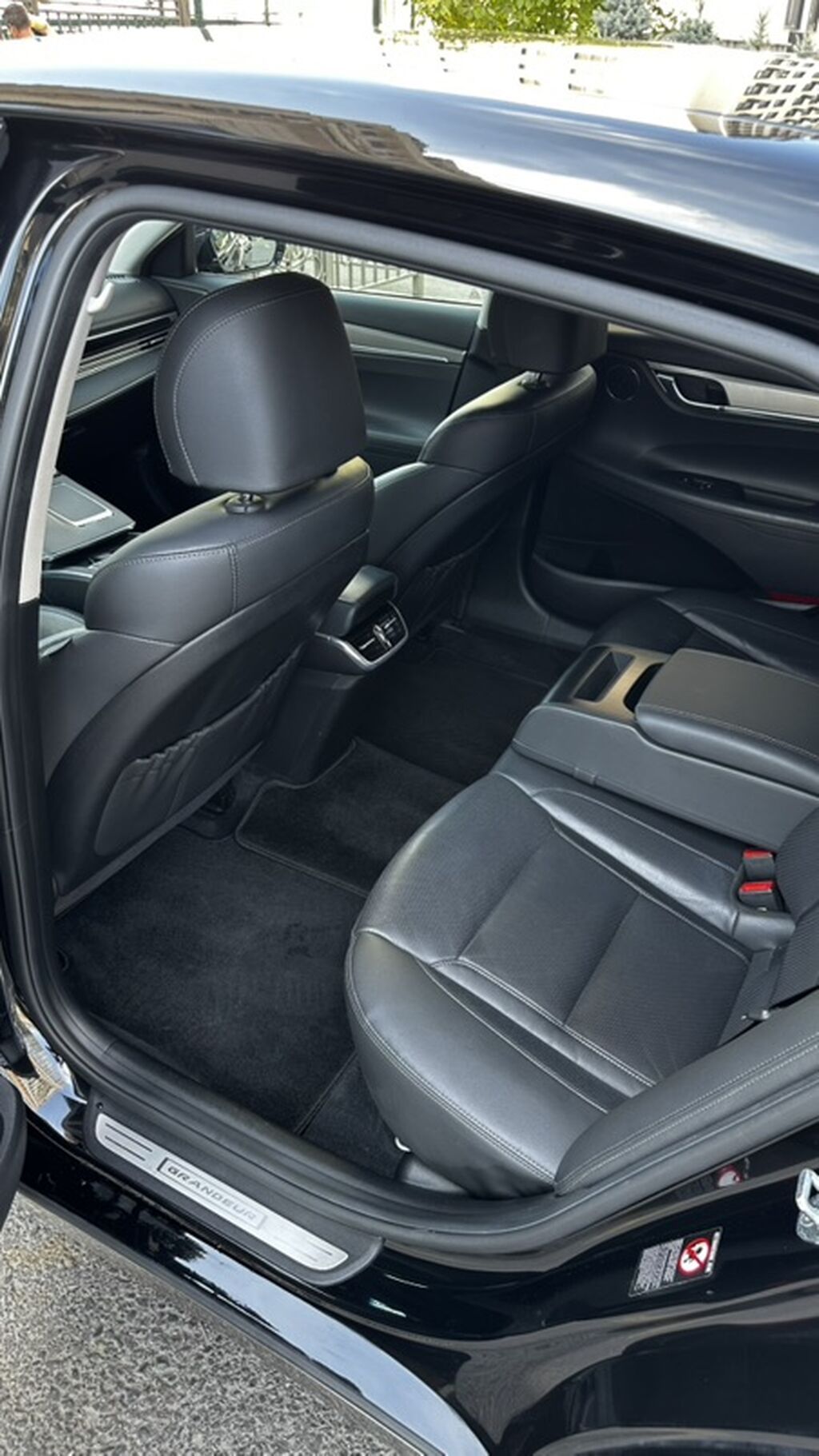 Hyundai Grandeur: 2022 г., 2.4 л, Вариатор, Гибрид, Седан: фото 7