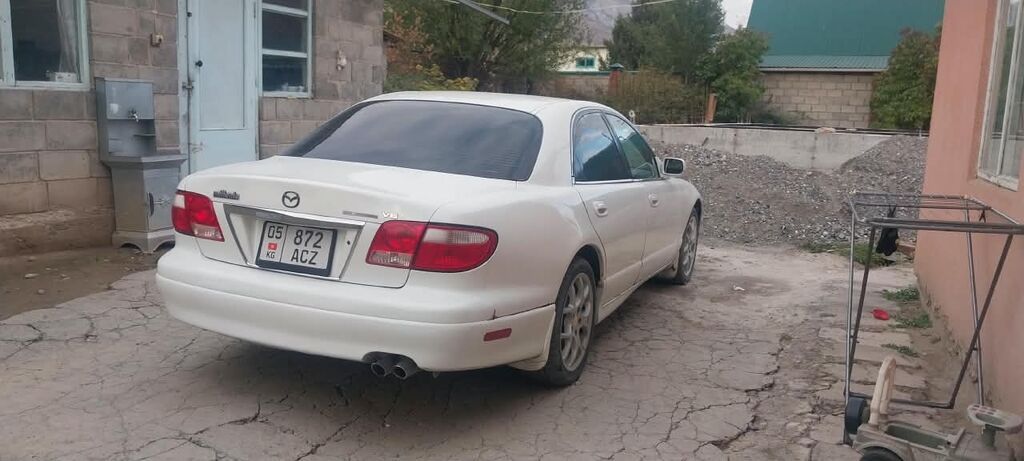 Mazda Millenia: 2000 г., 2.5 л, Автомат, Бензин, Седан: фото 7