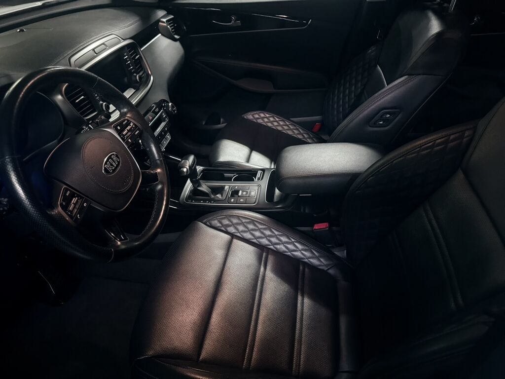 Kia Sorento: 2019 г., 2 л, Автомат, Дизель, Кроссовер: фото 5