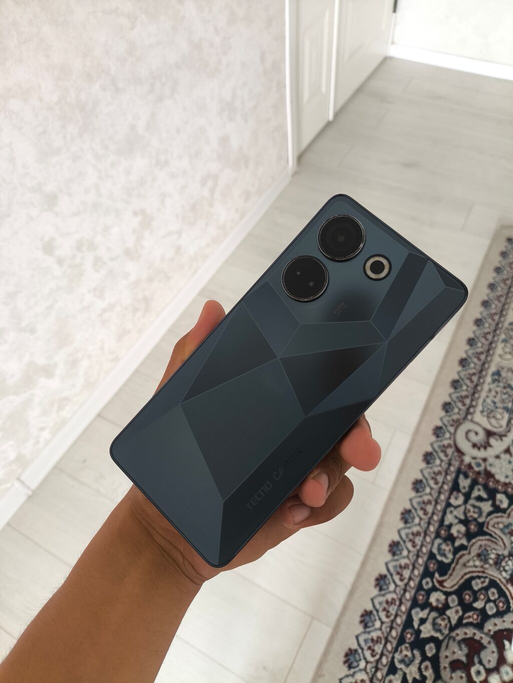 Tecno Camon 20, Б/у, 256 ГБ, цвет - Синий, 2 SIM — фото 2