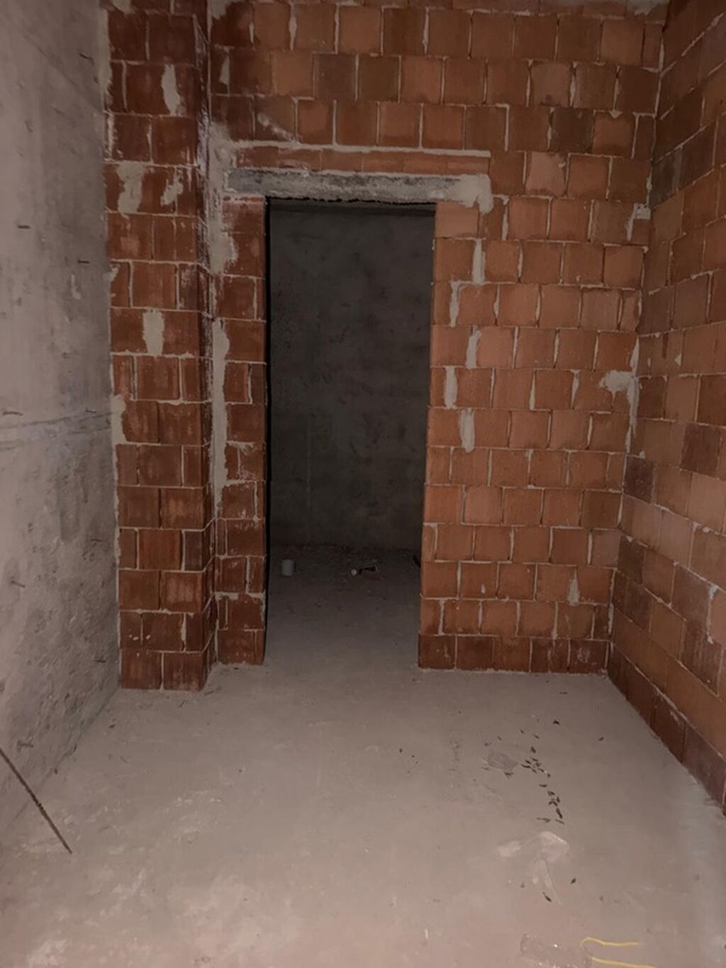 Kubinka, 1 otaqlı, Yeni tikili, m. 28 may, 72 kv. m