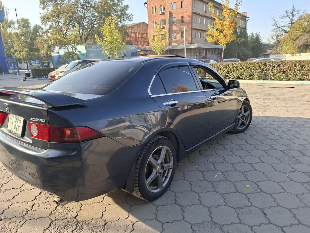 Honda Accord: 2004 г., 2 л, Автомат, Бензин, Седан: фото 7