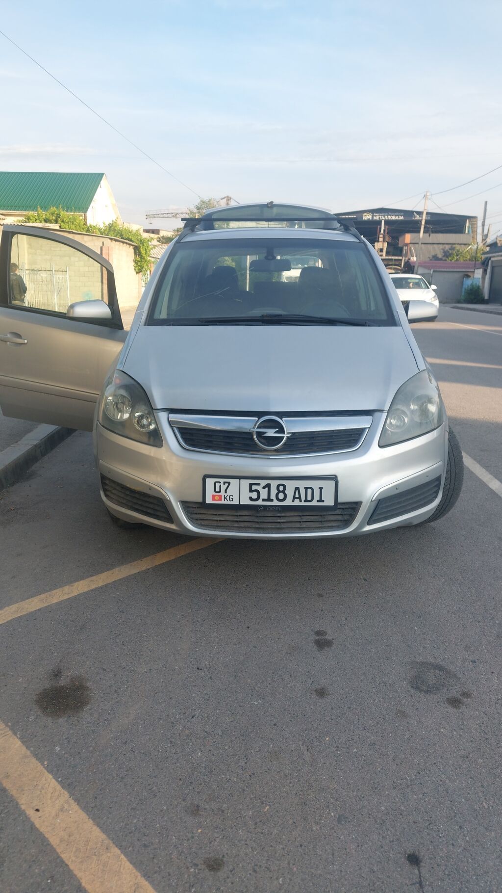 Opel Zafira: 2006 г., Бензин: фото 3