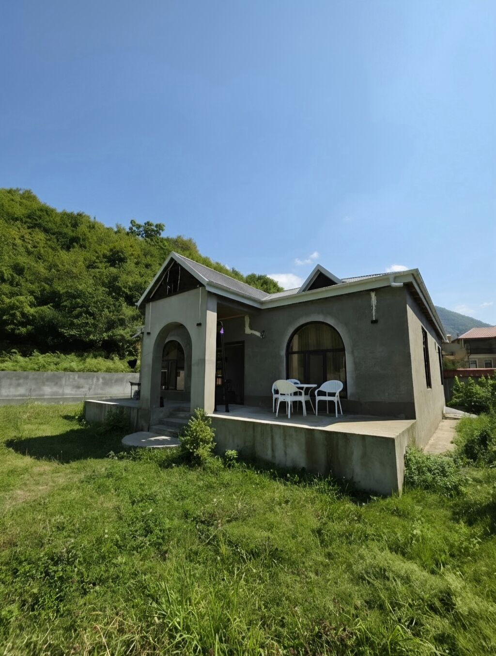 120 kv. m, 4 otaqlı, İnternet, Qaz, İşıq